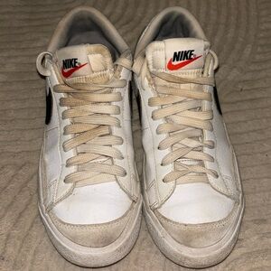 low top nike blazers